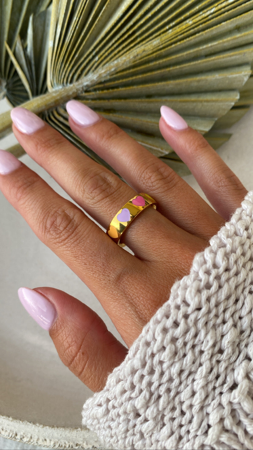 Ring Sara