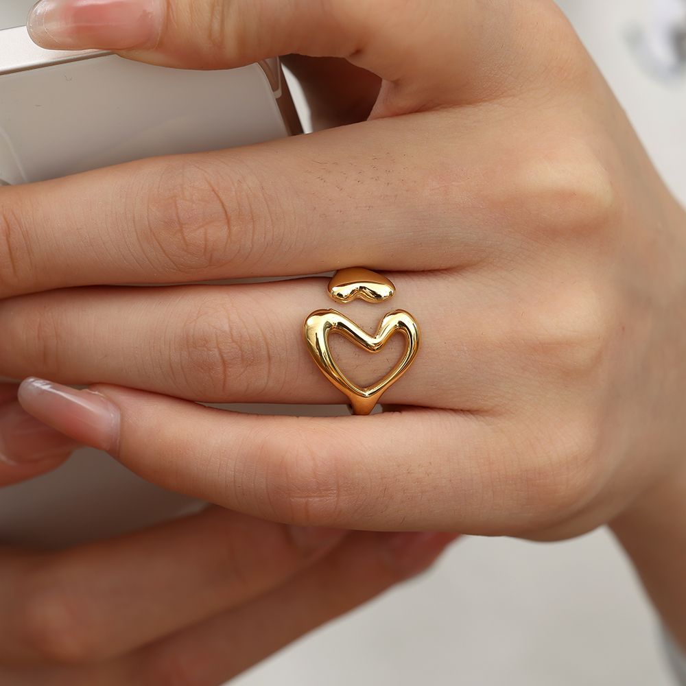 Ring Hearthug