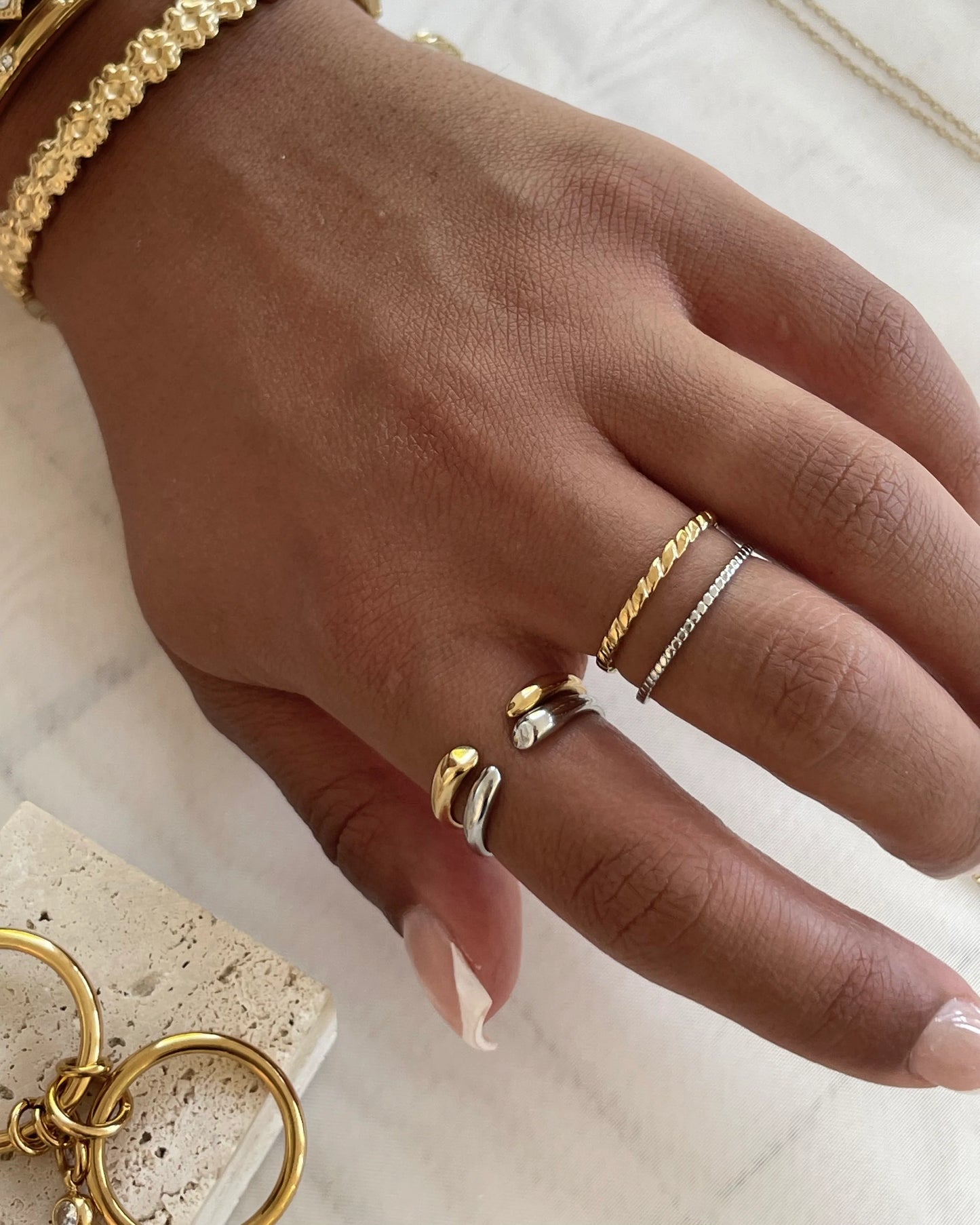 Ring Simple