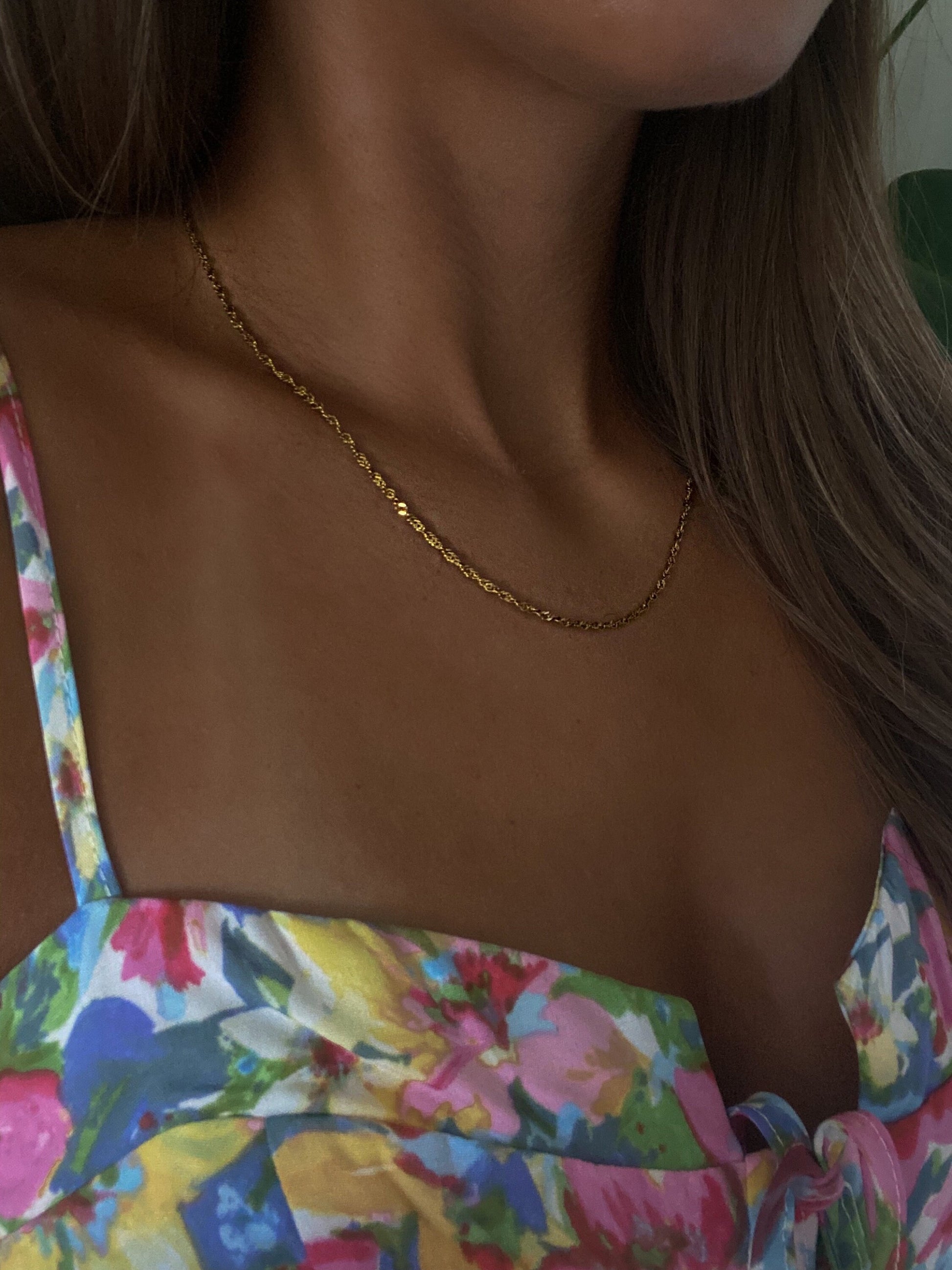 SPIRAL | Halskette | Twist gedreht | Necklace | Schlicht Minimalistisch | Edelstahl | 14 Karat Vergoldung | Wasserfest