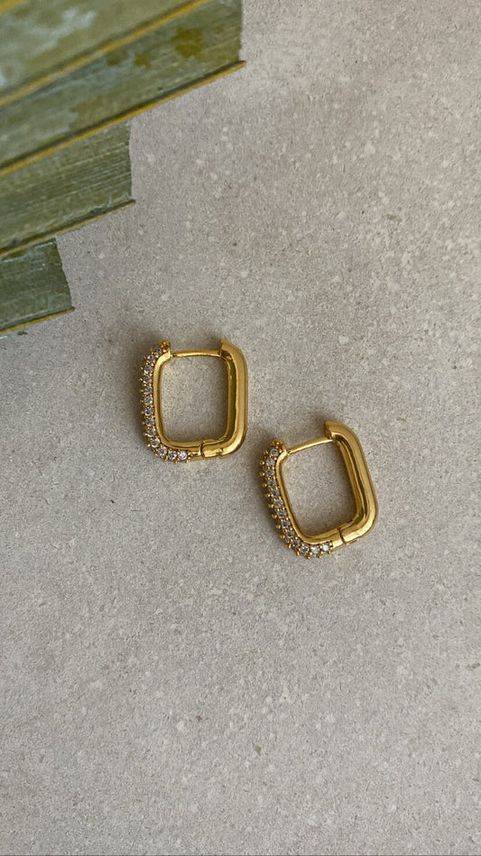 SOPHIE | Ohrringe | Viereck | Zirkonia | Glitzer | Edelstahl | 14 Karat Vergoldung | Wasserfest