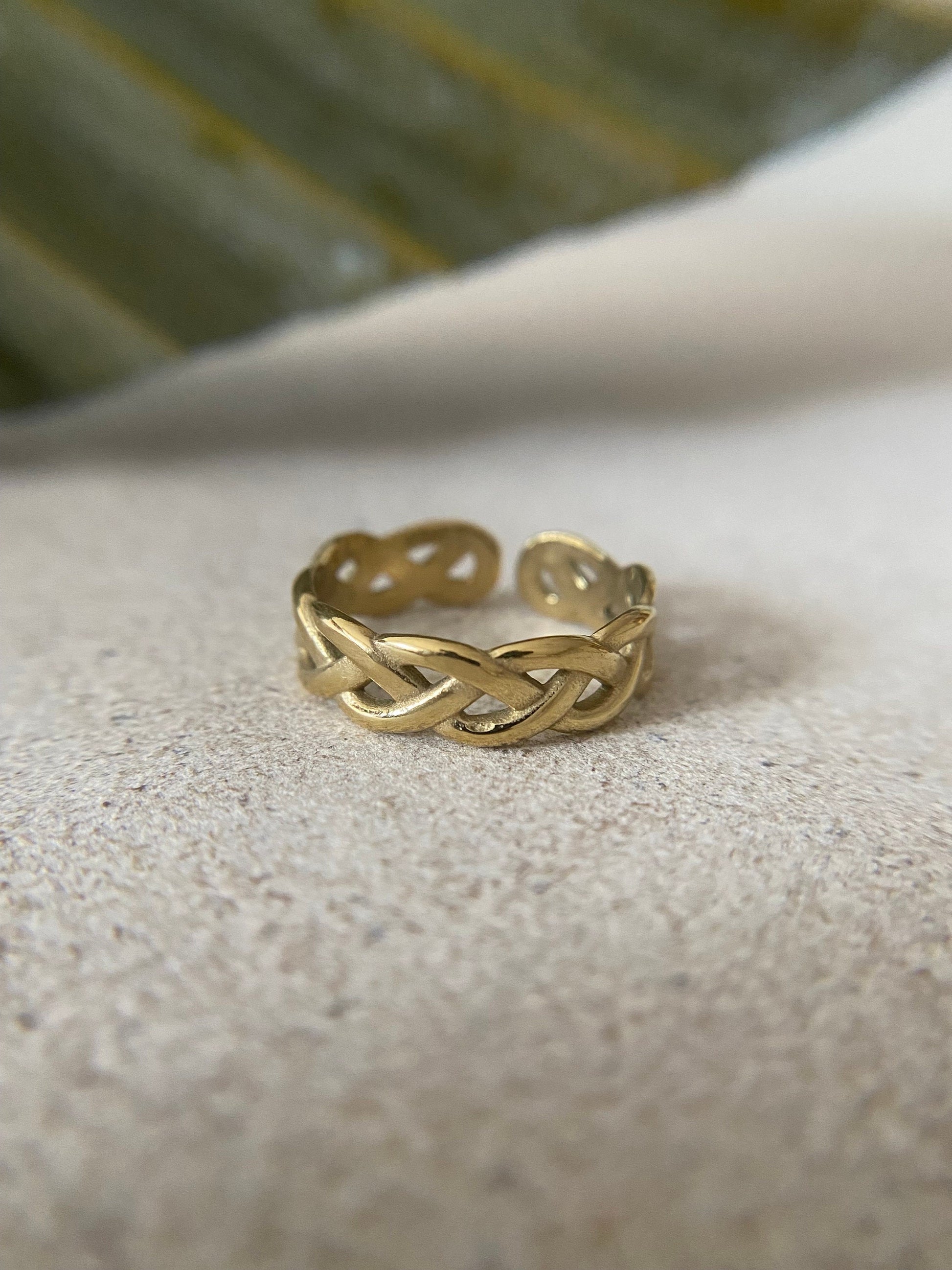 HAILY | Ring | Chunky Ring geflochten | Braided Twist | Edelstahl | 14 Karat Vergoldung | Wasserfest